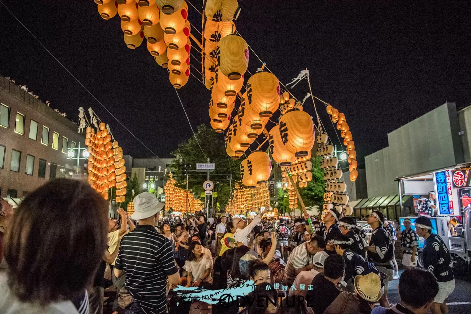 秋田竿燈祭
